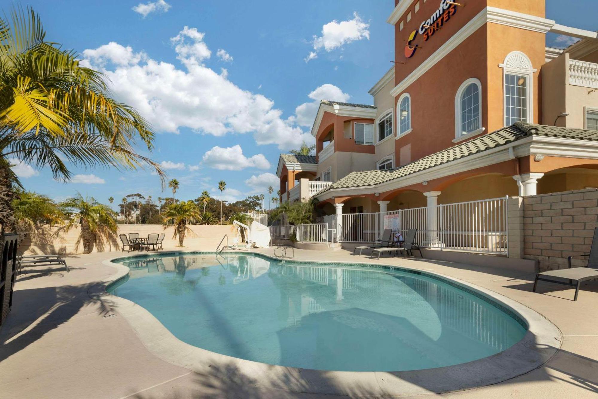 Comfort Suites Oceanside Camp Pendleton Area Dış mekan fotoğraf